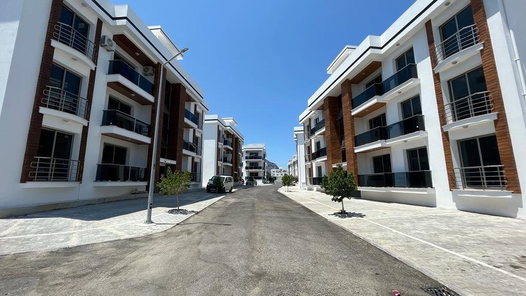 FULLY FURNISHED 2+1 FLAT WITH ALL EXPENSES PAID FOR SALE IN GIRNE ALSANCAK