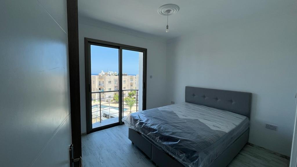 FULLY FURNISHED 2+1 FLAT WITH ALL EXPENSES PAID FOR SALE IN GIRNE ALSANCAK