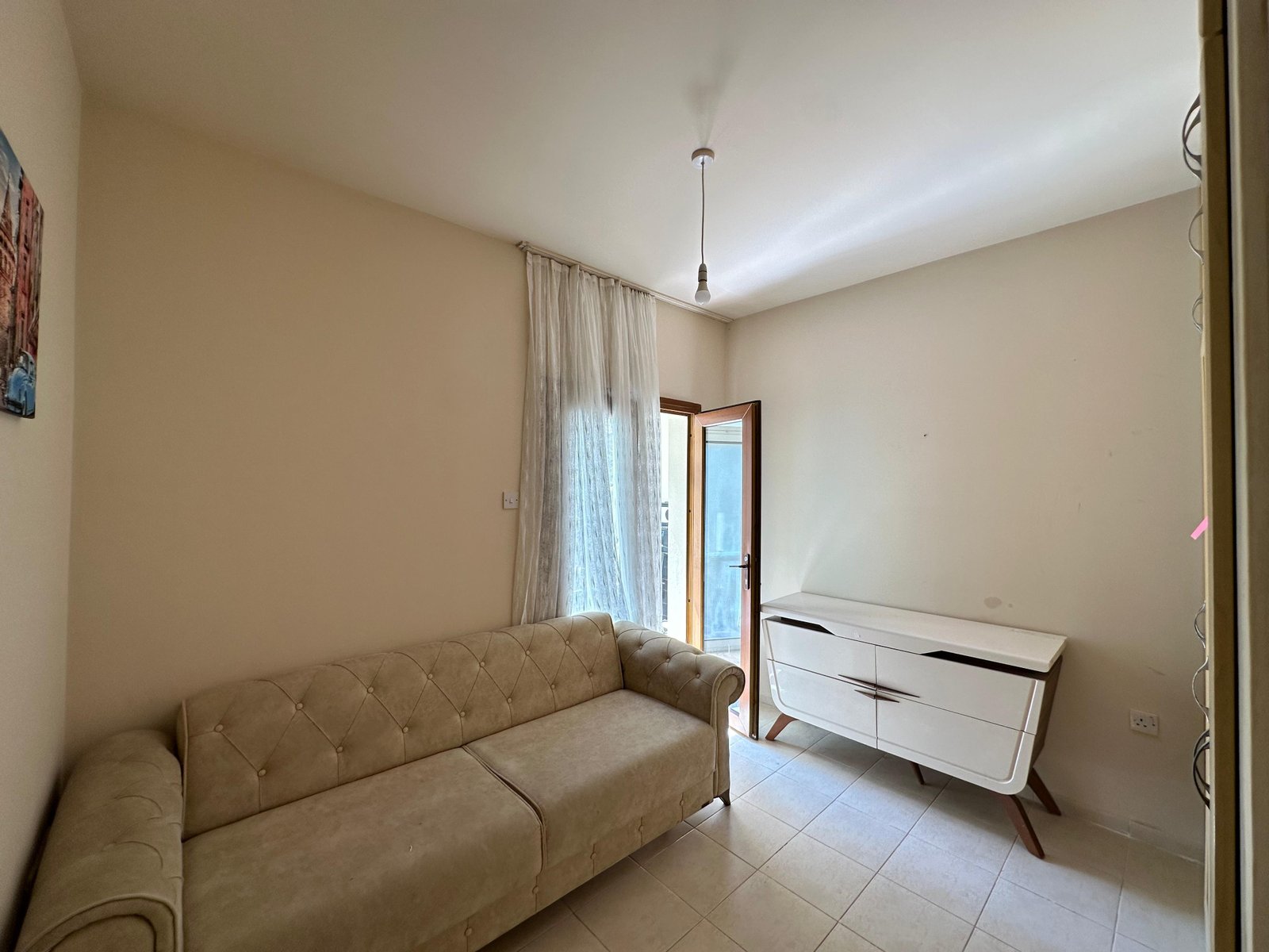 GİRNE ALSANCAK’TA 3+1 EŞYALI DAİRE – ORTAK HAVUZLU SİTE