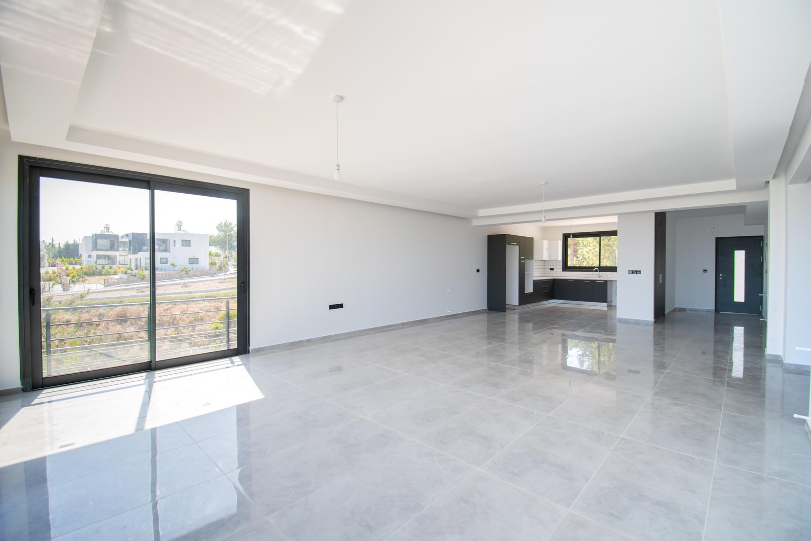 GİRNE ÇATALKÖYDE SATILIK 5+2 TRİPLEX VİLLALAR